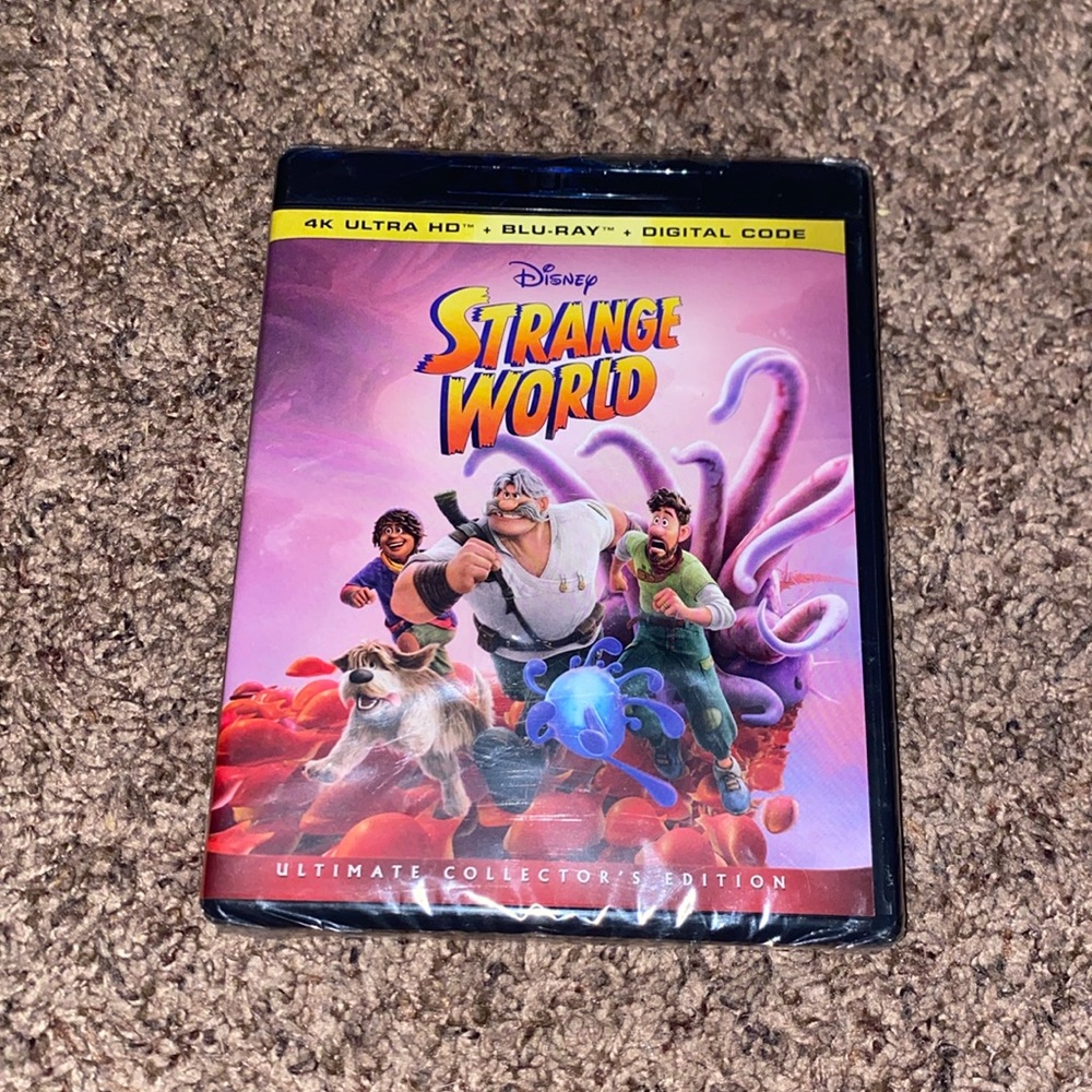 DISNEY DVD STRANGE WORLD COLLECTORS EDITION NEW 4kultra HD Blue Ray Digital Code